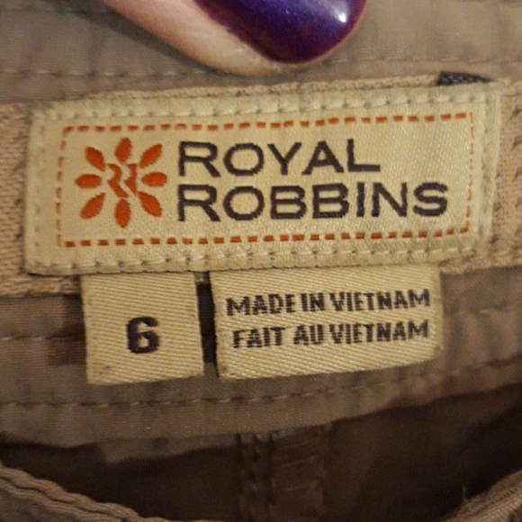Royal Robbins size 6 shorts - Picture 2 of 7